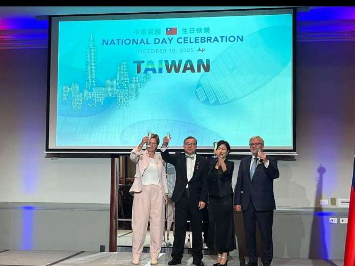 ผู้แทนฯ ไต้หวันประจำสหภาพยุโรป จัดงานเฉลิมฉลองครบรอบ 114 ปีสาธารณรัฐจีน ย้ำไต้หวันไม่ใช่ปัญหาแต่คือคำตอบ